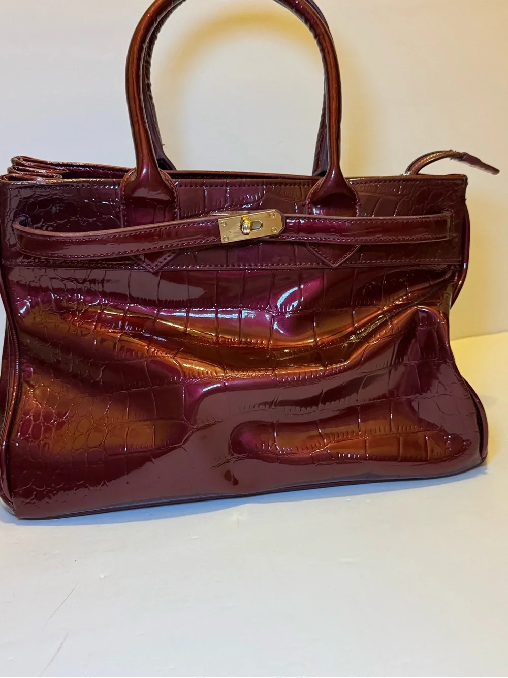 Women's Patent Croc Satchel Handbag in Deep Burgundy